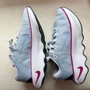 Nike Women's Motivation Light Gray and Magenta Athletic Walking Shoes